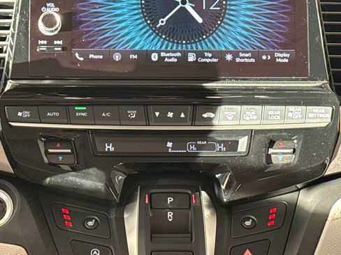 New 2026 Honda Odyssey EX-L image 17