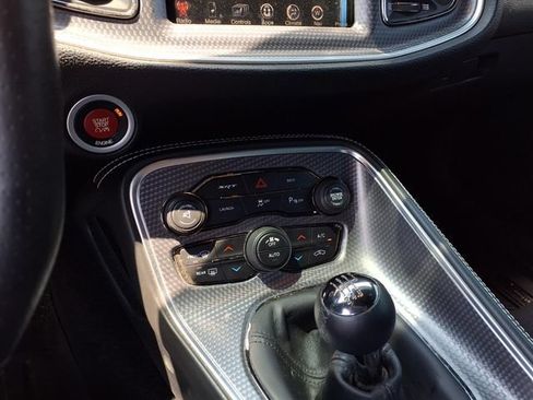 Used 2015 Dodge Challenger SRT Hellcat RWD image 8