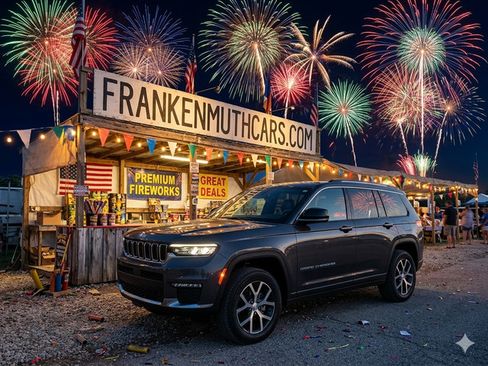 Used 2023 Jeep Grand Cherokee L Limited AWD/4WD image 1