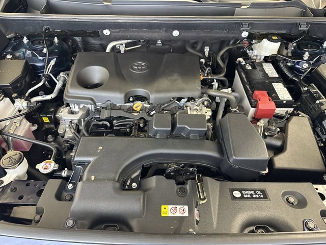 Used 2025 Toyota RAV4 XLE Premium AWD/4WD image 31