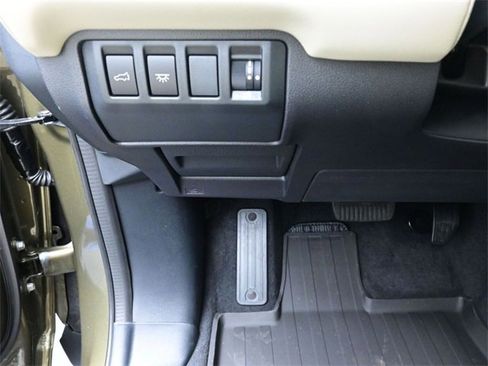 New 2026 Subaru Ascent Limited image 16