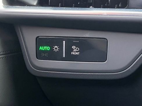 Used 2024 Audi e-tron GT Premium Plus w/ Performance Package image 20