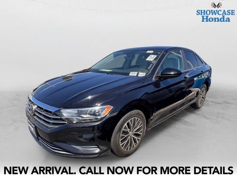 Used 2020 Volkswagen Jetta FWD image 2