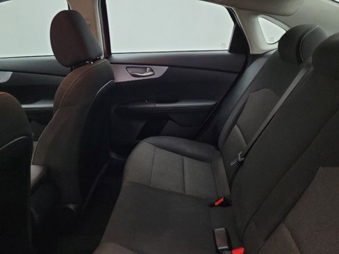 Used 2023 Kia Forte LXS image 18