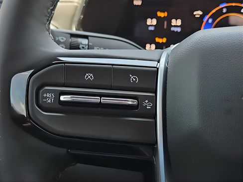 New 2026 Chevrolet Colorado LT w/ LT Convenience Package RWD image 19