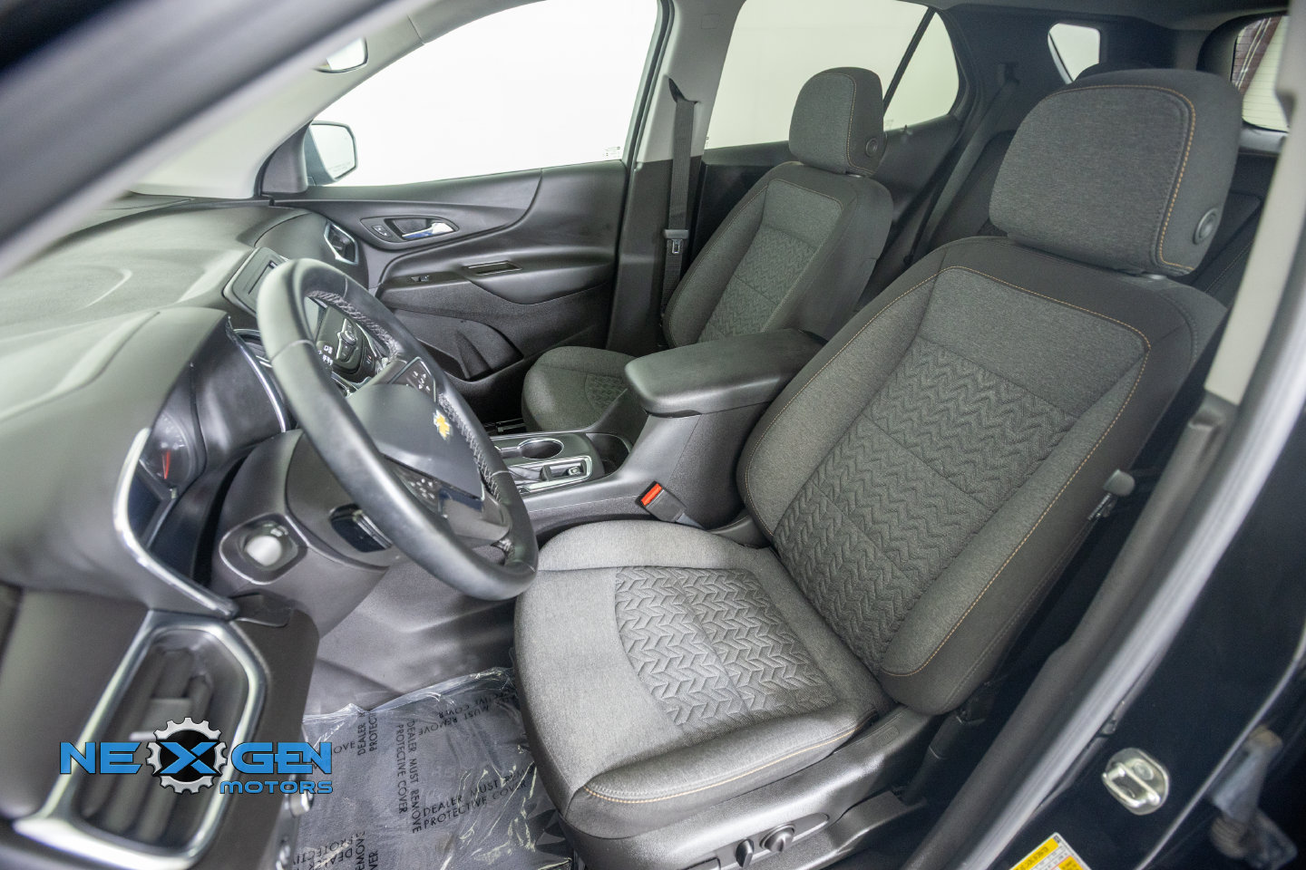 Used 2024 Chevrolet Equinox LT AWD/4WD image 25