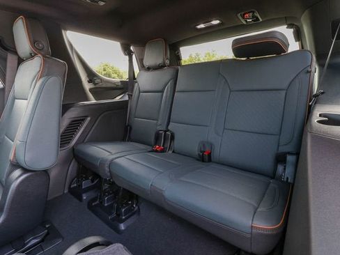 New 2026 GMC Yukon AT4 w/ AT4 Premium Plus Package AWD/4WD image 30