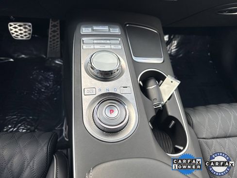 Used 2025 Genesis GV70 3.5T Sport w/ Sport Prestige Package image 28