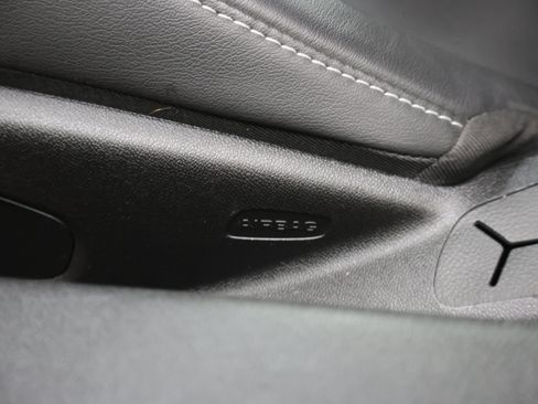 Used 2020 Chevrolet Camaro SS RWD image 38