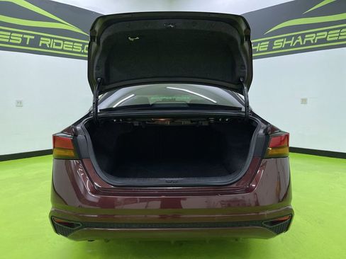 Used 2023 Nissan Altima 2.5 SV image 9