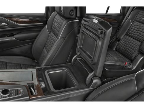 Used 2024 Cadillac Escalade Sport Platinum w/ LPO, Floor Liner Package AWD/4WD image 12