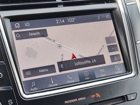 Used 2019 Lincoln Nautilus Reserve FWD image 39