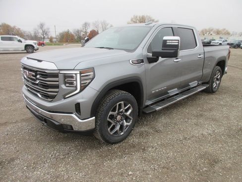 New 2026 GMC Sierra 1500 SLT w/ SLT Premium Plus Package image 11