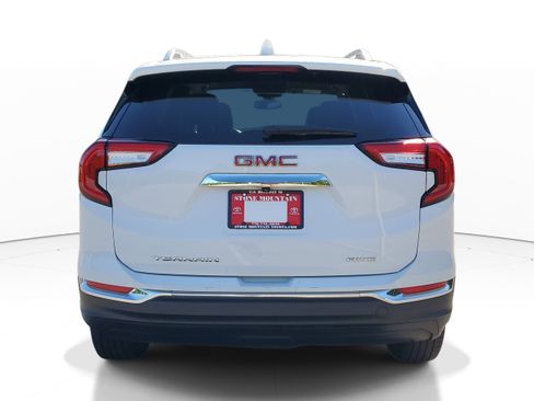 Used 2024 GMC Terrain SLT AWD/4WD image 5