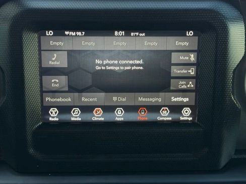 Used 2023 Jeep Gladiator Sport AWD/4WD image 17