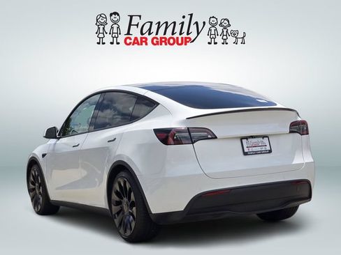Used 2022 Tesla Model Y Performance AWD/4WD image 3