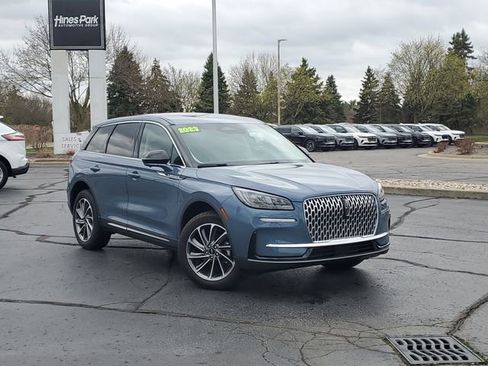 Certified 2023 Lincoln Corsair AWD w/ Equipment Group 101A image 27