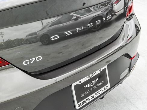 Used 2026 Genesis G70 2.5T RWD image 7