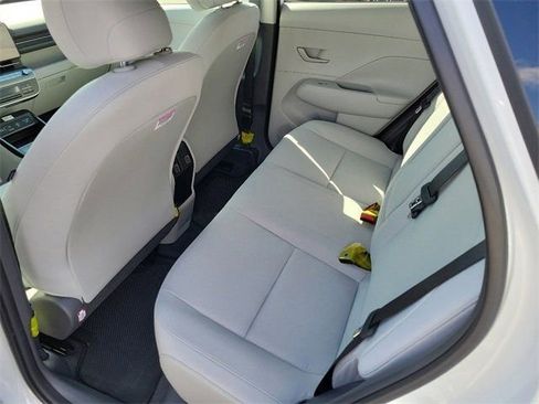 New 2025 Hyundai Kona SEL image 16