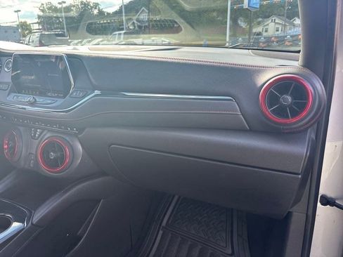 Used 2021 Chevrolet Blazer RS w/ Enhanced Convenience Package image 44