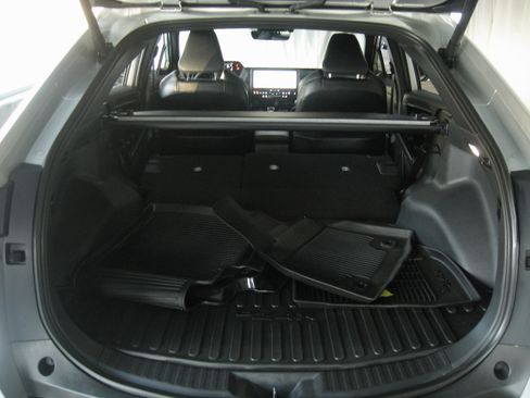 Used 2024 Toyota bZ4X AWD image 22