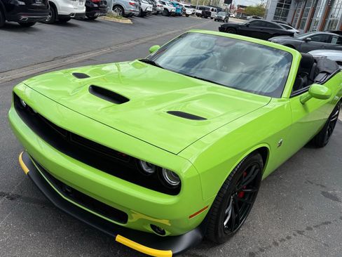 Used 2023 Dodge Challenger R/T Scat Pack w/ Plus Package image 27