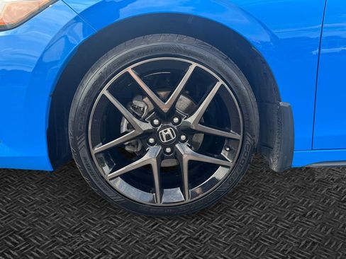 Used 2022 Honda Civic Sport Touring image 11