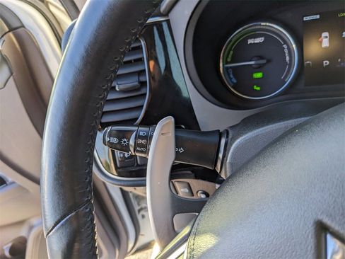 Used 2018 Mitsubishi Outlander GT image 35