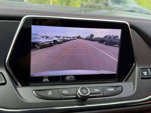 Used 2021 Chevrolet Blazer RS w/ Enhanced Convenience Package FWD image 29