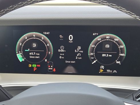 New 2026 Volkswagen Tiguan SE AWD/4WD image 13