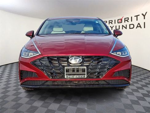 Used 2023 Hyundai Sonata SEL image 2