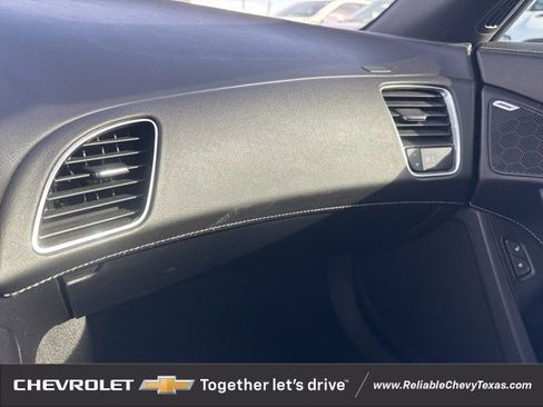 Used 2019 Chevrolet Corvette Stingray Coupe w/ 1LT image 22