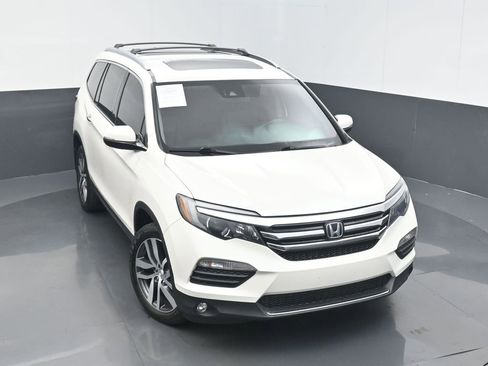 Used 2018 Honda Pilot Elite image 40