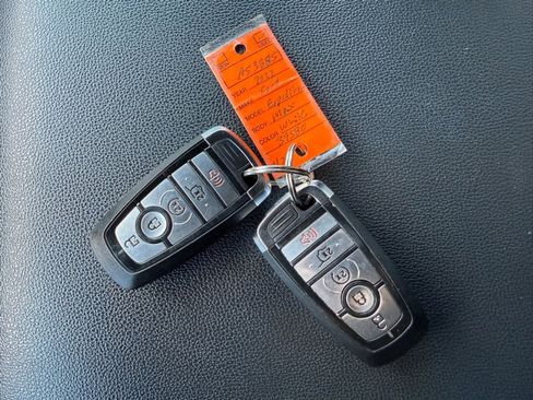 Used 2022 Ford Expedition Max Limited image 47