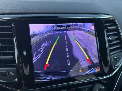 Used 2021 Jeep Grand Cherokee Limited w/ Quick Order Package 28K 80th image 19