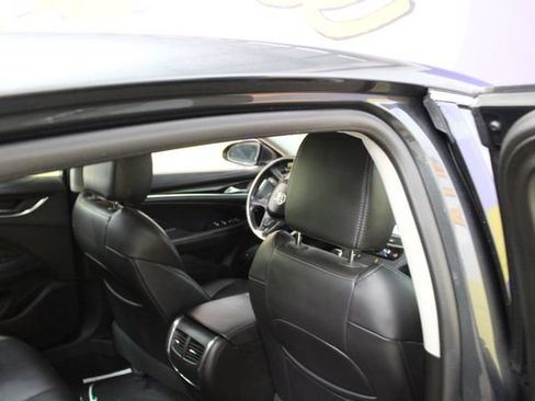 Used 2017 Buick LaCrosse Essence w/ Sun and Shade Package FWD image 10