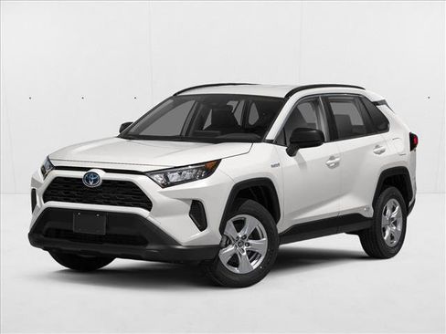 Used 2021 Toyota RAV4 LE AWD/4WD image 1