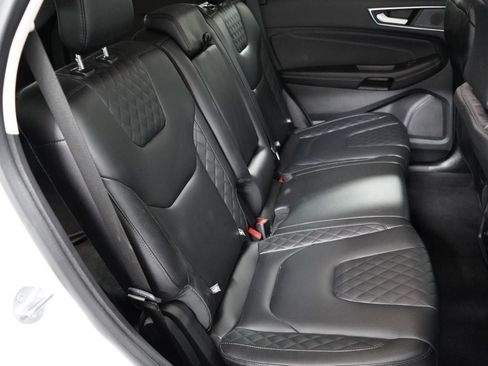 Certified 2023 Ford Edge Titanium AWD/4WD image 32