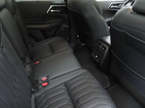 New 2026 Mitsubishi Outlander SEL AWD/4WD image 25