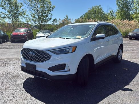 Used 2023 Ford Edge SEL AWD/4WD image 8