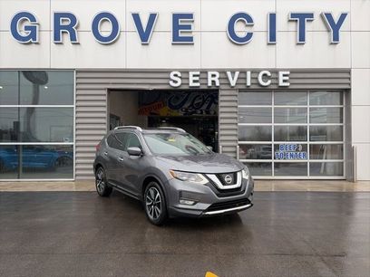 Used 2017 Nissan Rogue SL w/ SL Premium Package