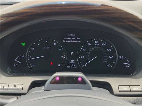 Used 2015 Lexus LS 460 L w/ Ultra Luxury Package RWD image 11