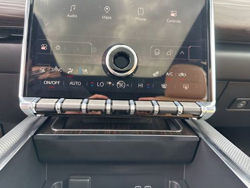 New 2025 GMC Sierra EV Denali image 33