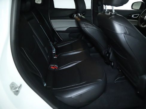 Used 2025 Jeep Compass Limited AWD/4WD image 30