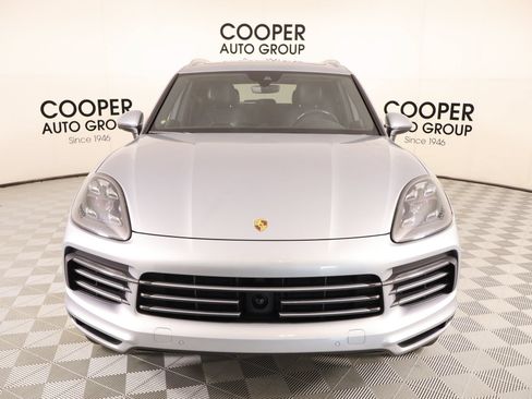 Used 2021 Porsche Cayenne AWD/4WD image 10