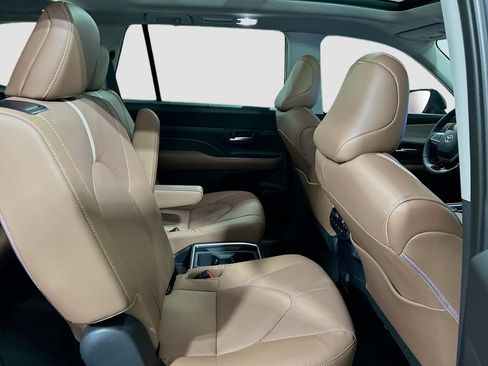 New 2026 Toyota Grand Highlander AWD image 29