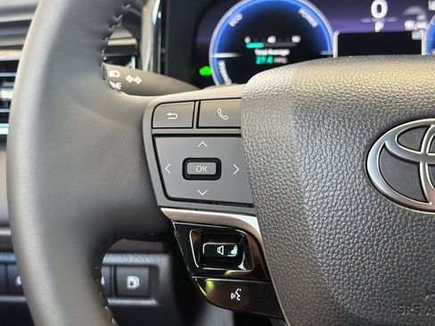 Used 2026 Toyota Camry XSE FWD image 29