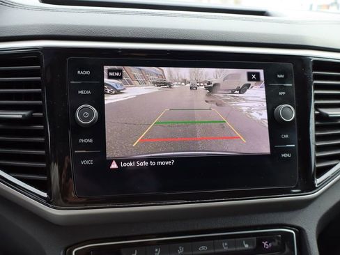 Used 2020 Volkswagen Atlas Cross Sport SEL Premium R-Line image 24