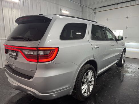 Used 2023 Dodge Durango GT image 7