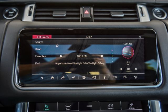 Used 2019 Land Rover Range Rover Sport Supercharged AWD/4WD image 22